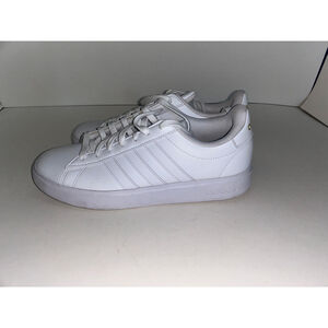 Adidas Womens Grand Court 2.0 Sneaker White Size 8.5 US 7 UK